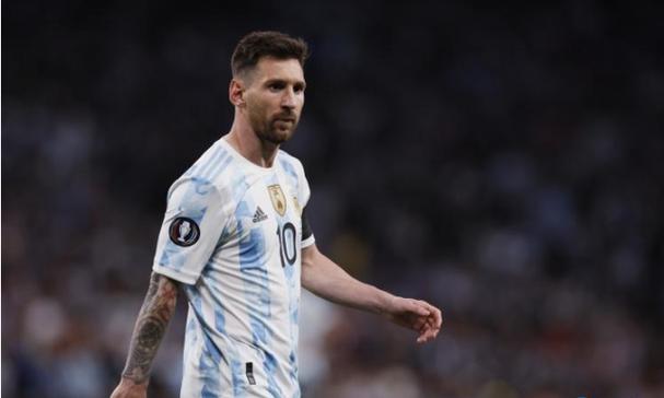 官方：琼阿梅尼左腿受伤西媒预计伤缺三周